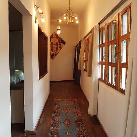 Bushman Cafe Hotel Abidjan Kültér fotó